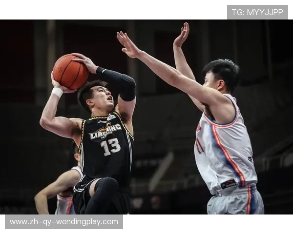 跨界视角下CBA联赛足球式攻防节奏对篮球战术演变的启示与思考